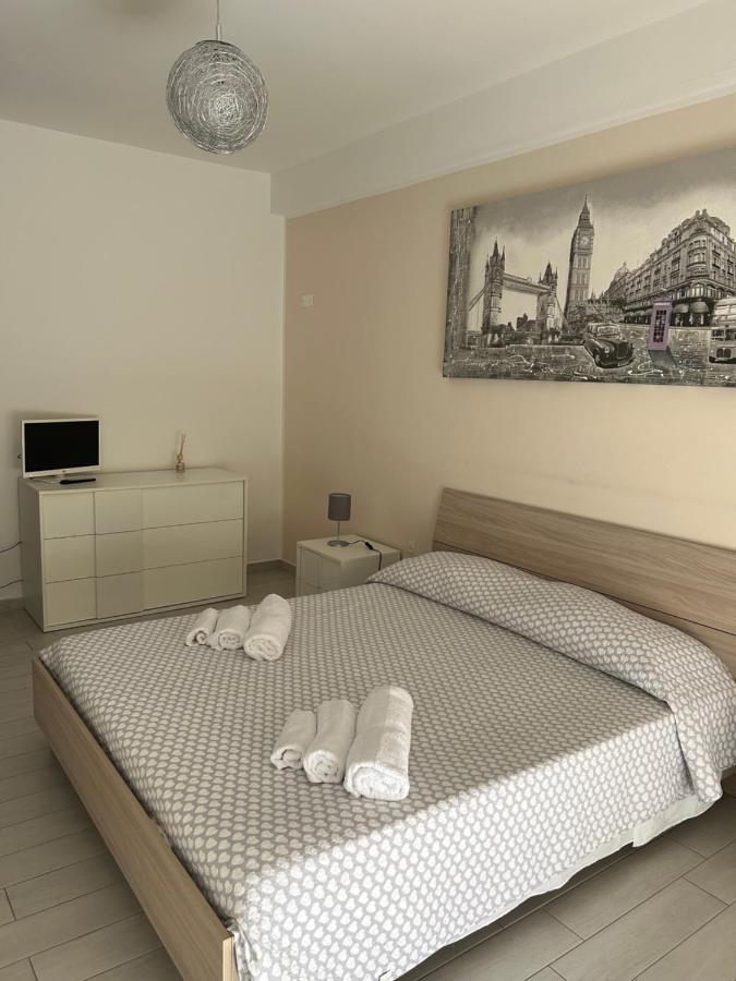 Apartament La Dimora Di Enea Brindisi Zewnętrze zdjęcie